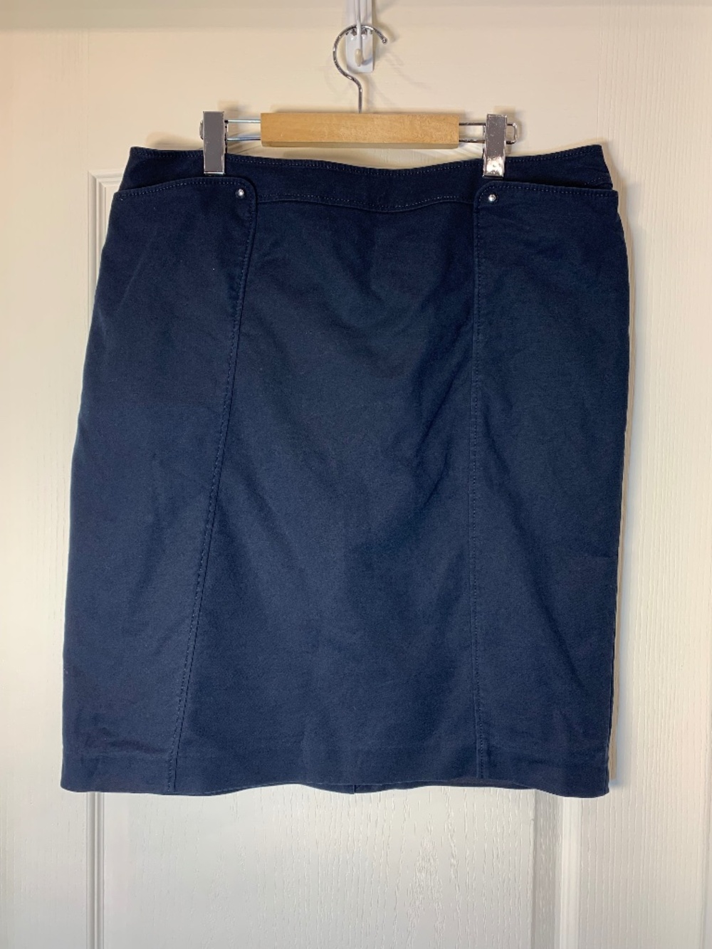 Melanie Lyne Navy Lined Cotton Blend Pencil Skirt with Faux Pockets, Size 16